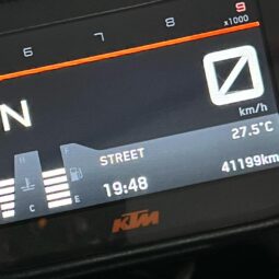 KTM Duke 690 2016 full