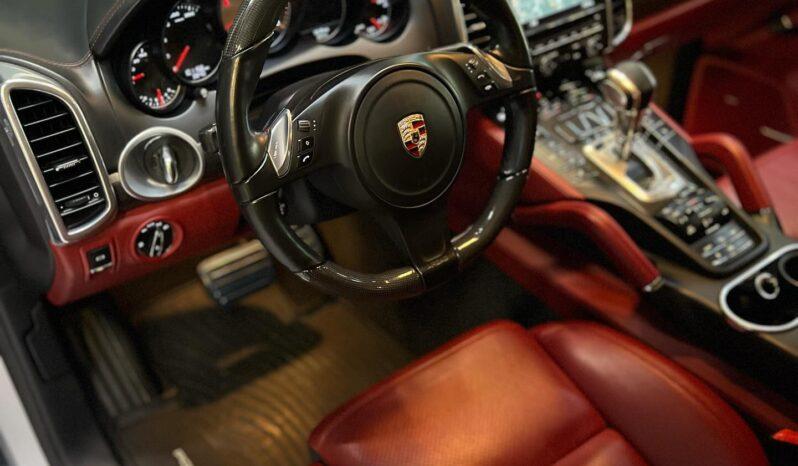 Porsche Cayenne GTS 2014 full