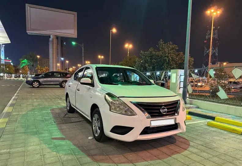 Nissan Sunny 2018