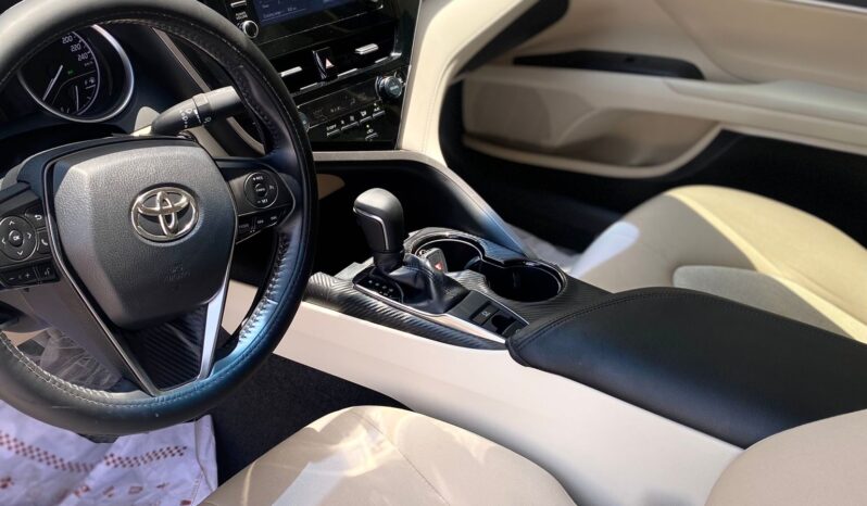 Toyota Camry 2022 full