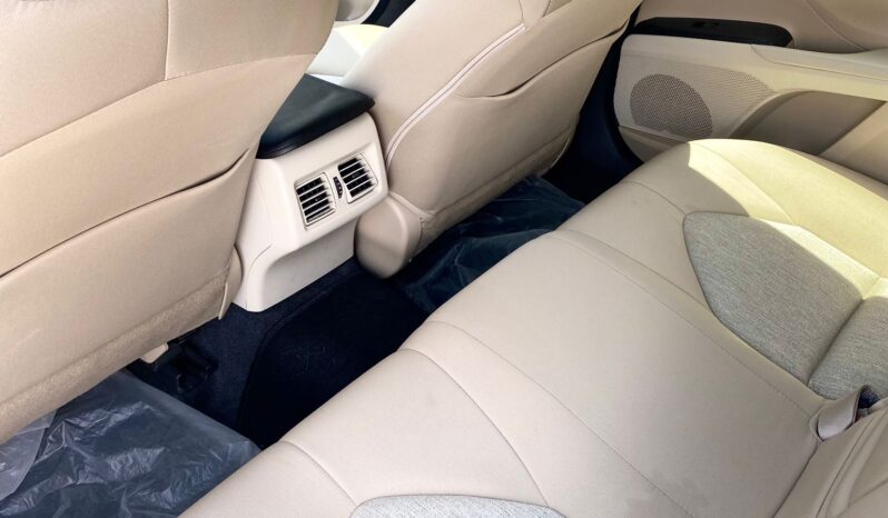 Toyota Camry 2022 full