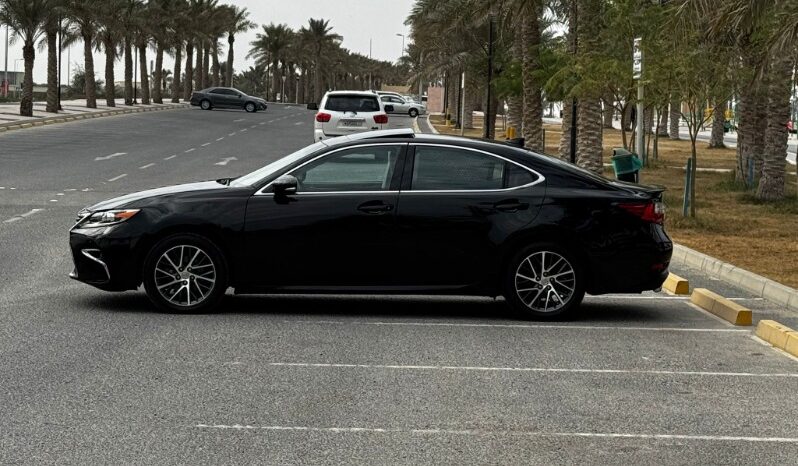 Lexus ES350 2018 full