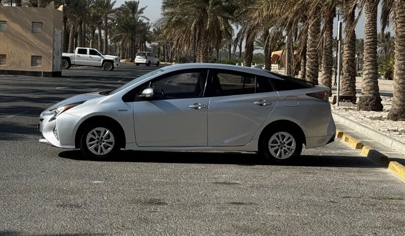 Toyota Prius 2017 full