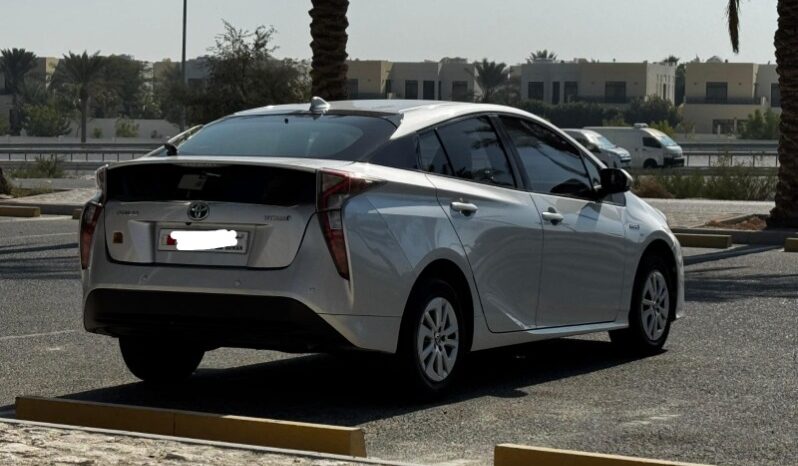 Toyota Prius 2017 full