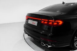 Audi S8 2023 full