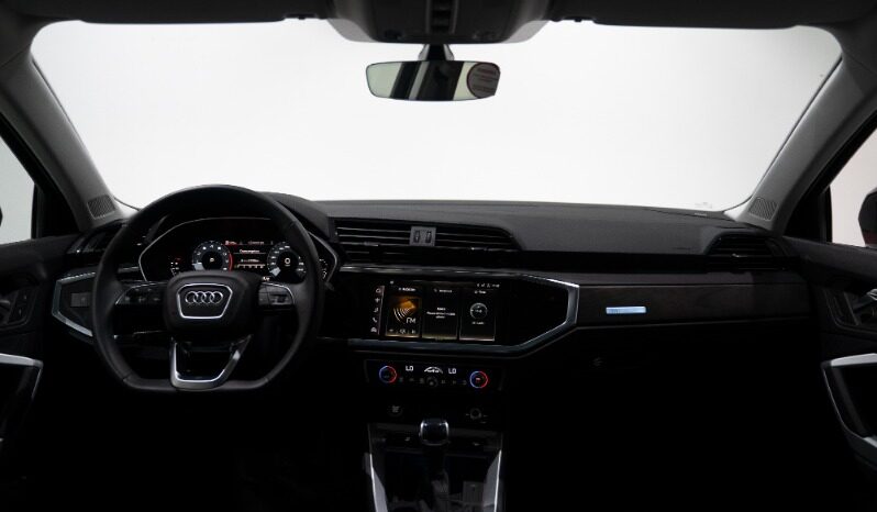 Audi Q3 2023 full