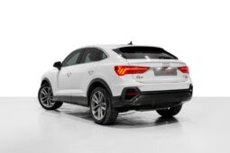 Audi Q3 2022 full