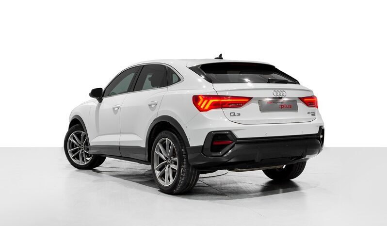 Audi Q3 2022 full