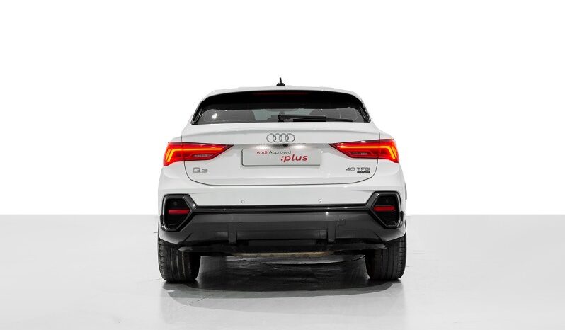 Audi Q3 2022 full