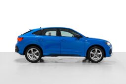 Audi Q3 2023 full