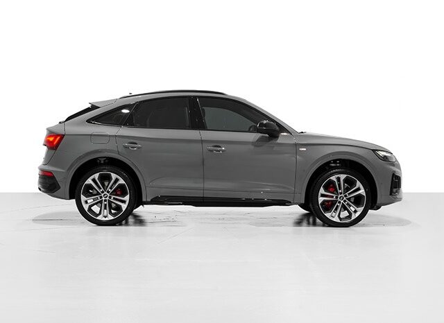 Audi Q5 2022 full