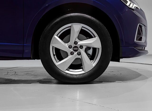 Audi Q3 2022 full