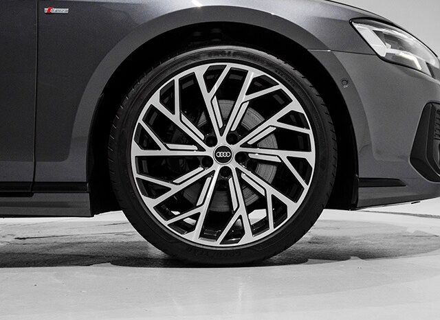 Audi A8 2023 full