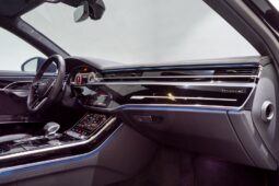 Audi S8 2023 full