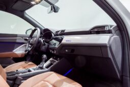 Audi Q3 2022 full