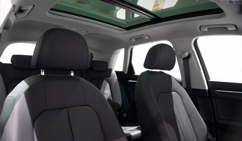 Audi Q3 2023 full