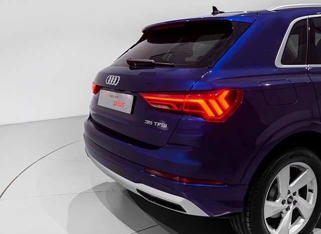 Audi Q3 2022 full