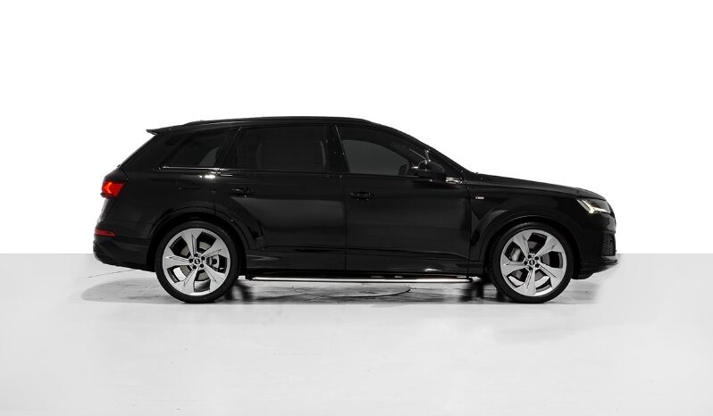 Audi Q7 2022 full