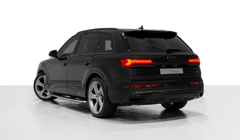 Audi Q7 2022 full