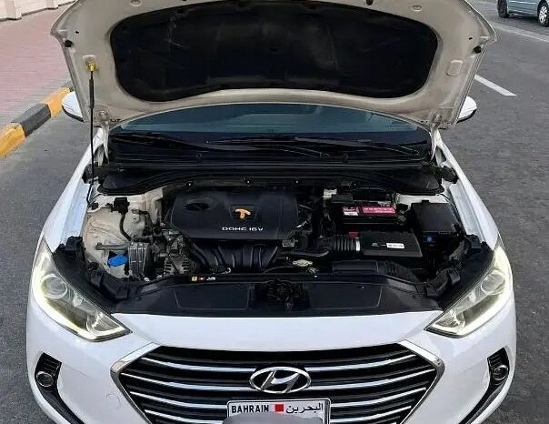 Hyundai Elantra 2018 full