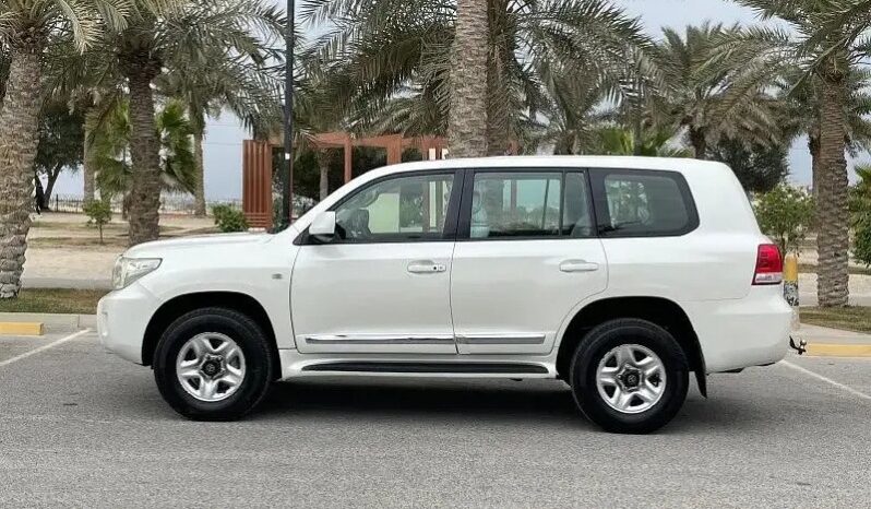 Toyota Land Cruiser 2010 full