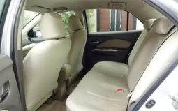Toyota Yaris 2012 full