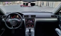 Volkswagen Passat 2017 full