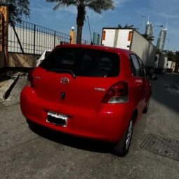 Toyota Yaris 2010 full