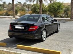Mercedes Benz C200 2013 full