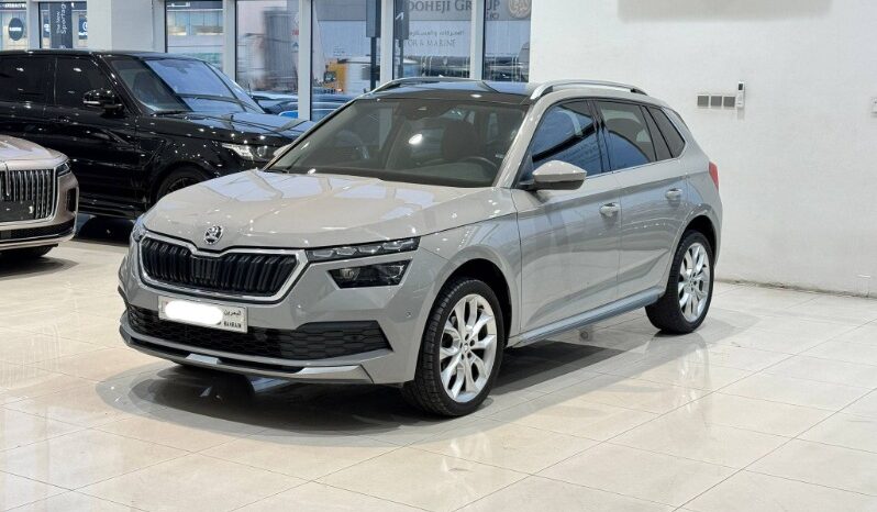Skoda Superb 2021 full