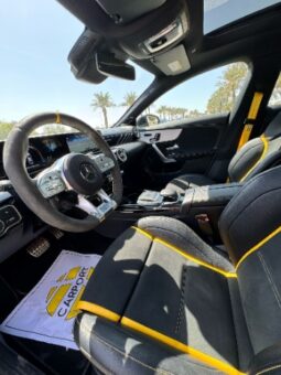 Mercedes Benz CLA45 AMG 2020 full