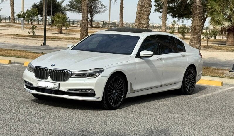 BMW 750i 2016 full