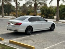 BMW 750i 2016 full