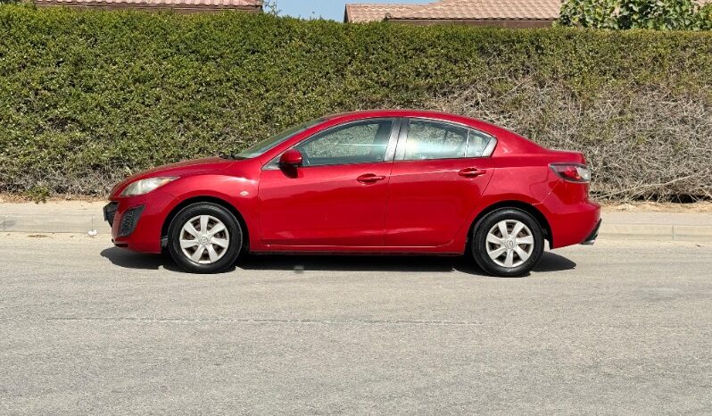 Mazda Mazda 3 2010 full