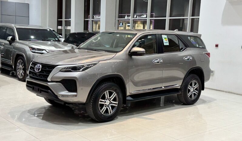 Toyota Fortuner 2024 full