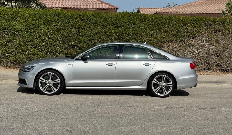 Audi RS6 2015 full