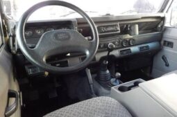 Land Rover Defender 110 2000 full