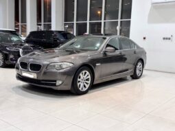 BMW 524 2011 full