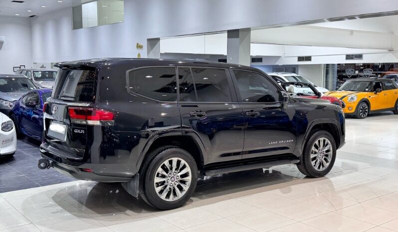Toyota Land Cruiser 2024 full