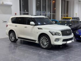 Infiniti QX80 2015