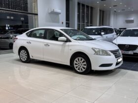 Nissan Sentra 2019