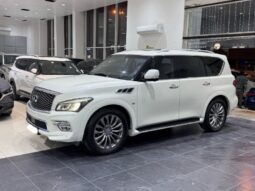 Infiniti QX80 2015 full