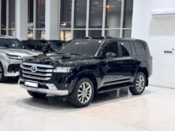 Toyota Land Cruiser 2023 full