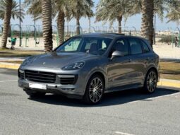 Porsche Cayenne GTS 2016 full