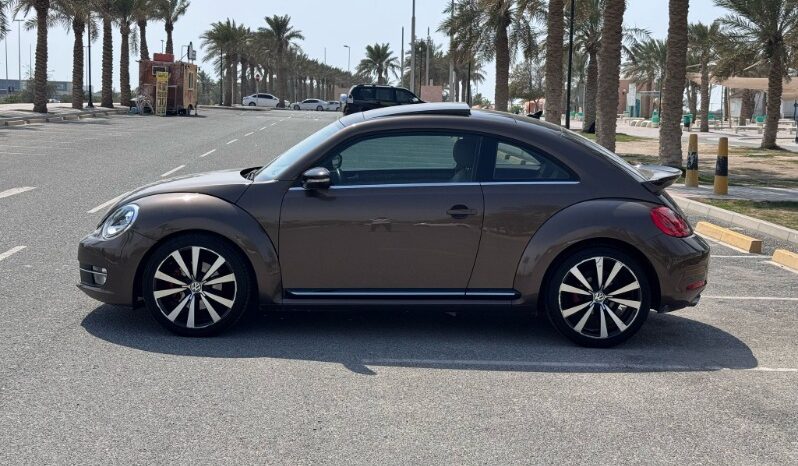 Volkswagen Beetie 2015 full