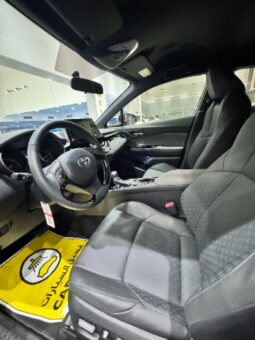 Toyota CH-R Hybrid 2023 full