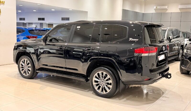 Toyota Land Cruiser 2022 full