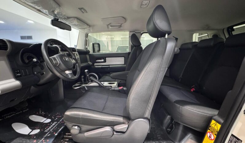 Toyota Fj Cruiser 2022 full
