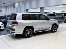 Toyota Land Cruiser 2021 full