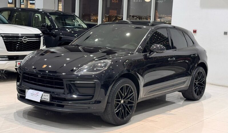 Porsche Macan 2022 full